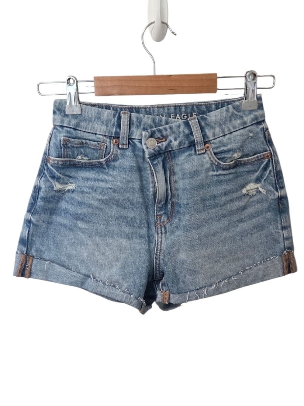 American Eagle Curvy Mom Shorts Women's Size 00 Light Wash Distressed Stretch